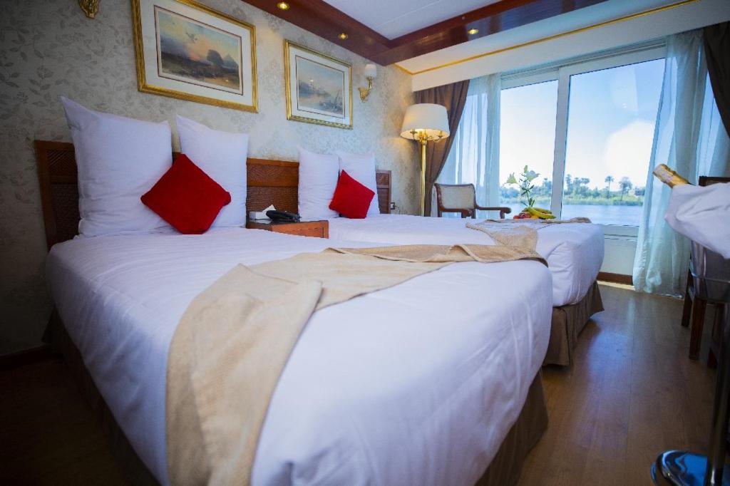 Hotel Bule Shadow III Nagaa Al Fuqani Exterior foto